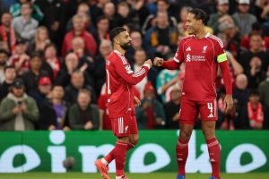 Van Dajk: "Naravno da želim da Mo ostane"